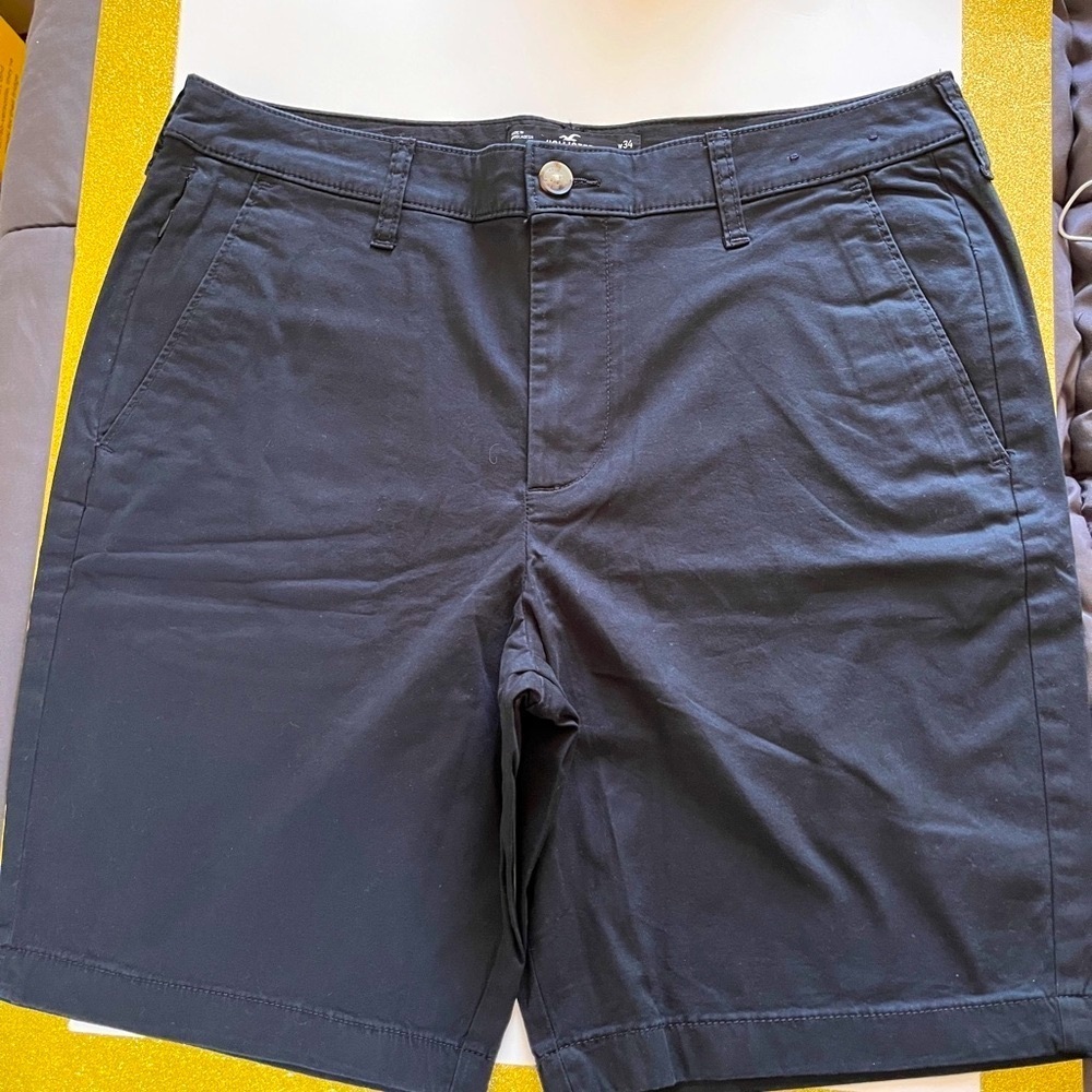Hollister Men's Black Khaki Shorts sz 34